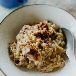 Carrot Cake And Custard 150g 8 Carrot Cake And Custard 150g -Snowys Sales 1254876 carrot cake and custard 150g