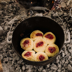 9 Quart Cast Camp Oven Pack -Snowys Sales 1266678 9 quart dutch oven set