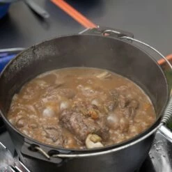 Cast Iron Camp Oven 9 Quart -Snowys Sales 1268742 cast iron camp oven 9 quart