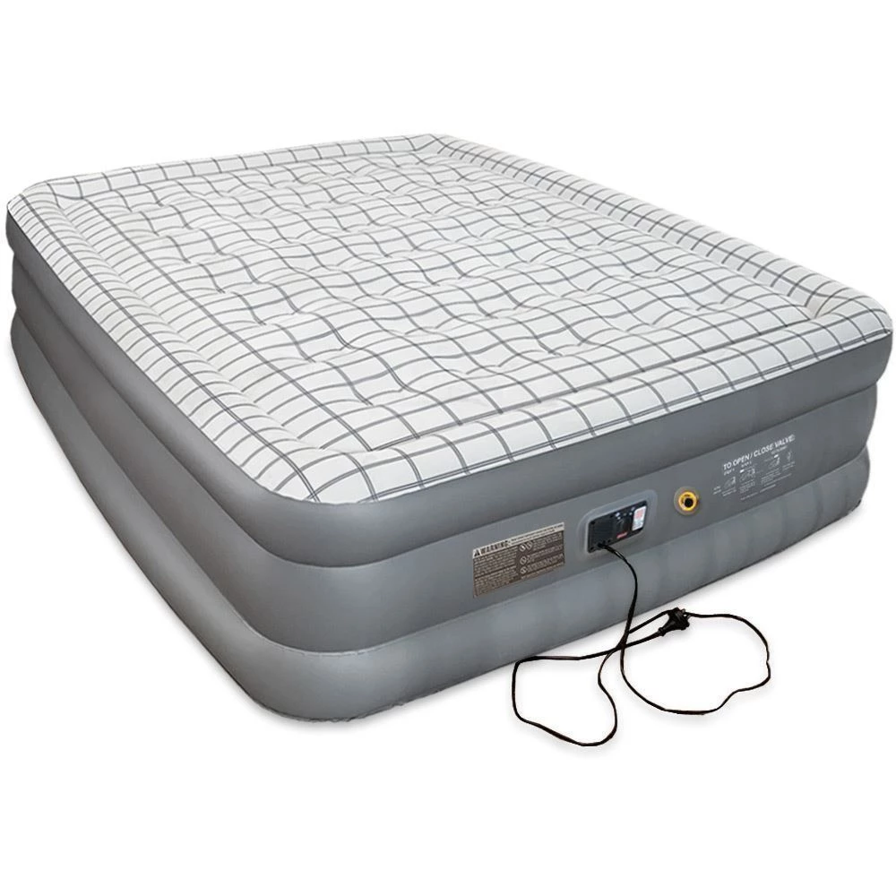 Coleman Queen Double−High Quickbed & Pump 3 Coleman Queen Double−High Quickbed & Pump