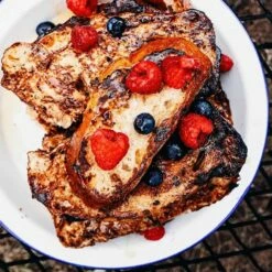 Coleman Enamel Plate 26cm -Snowys Sales 1275216 enamel plate 26cm