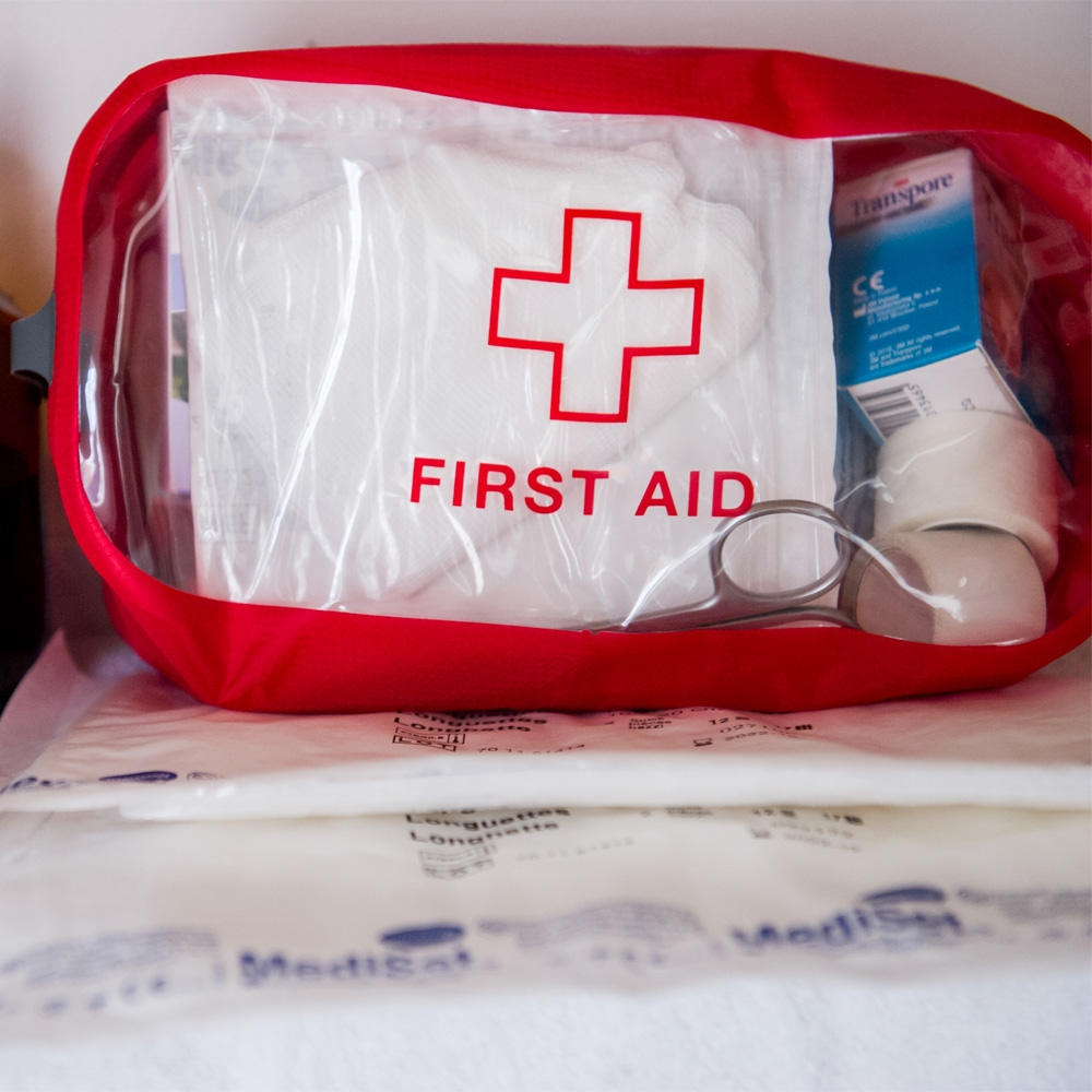 Exped Clear Cube First Aid 3L Medium 4 Exped Clear Cube First Aid 3L Medium - Image 2